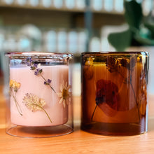 Load image into Gallery viewer, Pressed Floral LIMITED EDITION 🌿 with Plantable Seed Paper Dust Cover 🌱